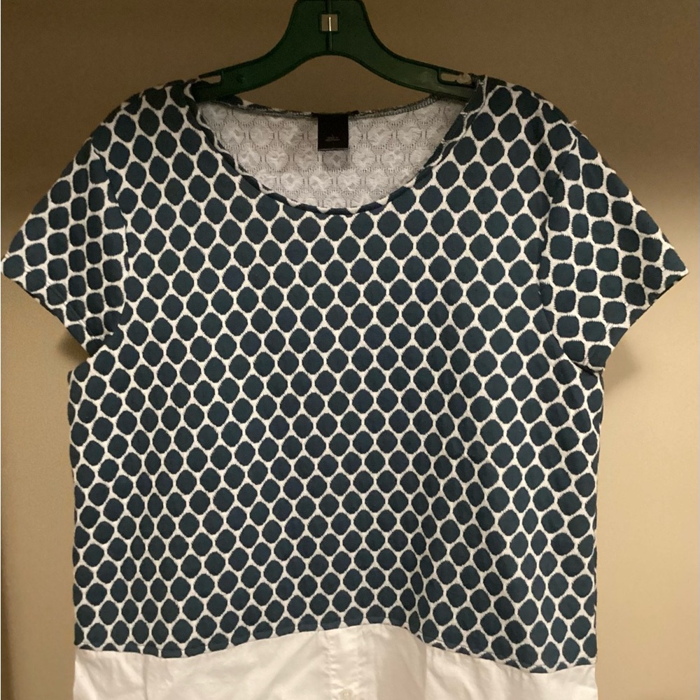 Stylish Geometric Patterned Women's Top